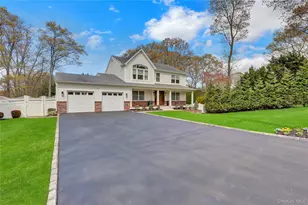 19 Oakwood Ave, Miller Place, NY 11764 - Photo 4