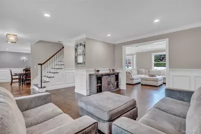 19 Oakwood Avenue, Miller Place, NY 11764 - Photo 16