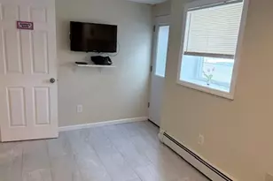 102-07 Davenport Ct, Howard Beach, NY 11414 - Photo 16