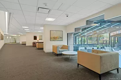 4 Martine #421, White Plains, NY 10606 - Photo 6