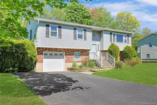 48 Lake Nanuet Dr, Nanuet, NY 10954 - Photo 2