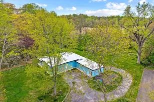 107 Wildwood Rd, Great Neck, NY 11024 - Photo 4