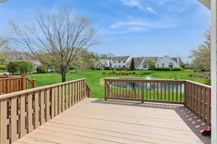 401 Constance Ln, Port Jefferson, NY 11776 - Photo 34