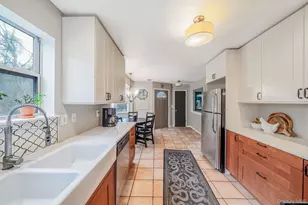 248 Revilo Ave, Shirley, NY 11967 - Photo 10