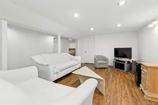 680 Westview Dr, Mattituck, NY 11952 - Photo 16