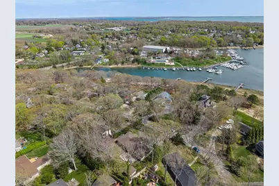 680 Westview Drive, Mattituck, NY 11952 - Photo 32