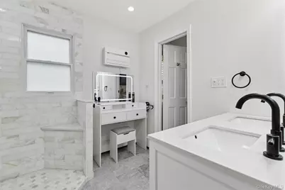 680 Westview Drive, Mattituck, NY 11952 - Photo 10