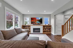 60 Pleasant Ave, Pleasantville, NY 10570 - Photo 2