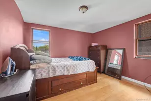 20-49 49th St, Astoria, NY 11105 - Photo 16