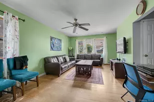 20-49 49th St, Astoria, NY 11105 - Photo 2