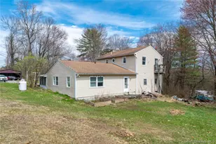 18 Powerline Ln, Staatsburg, NY 12580 - Photo 2