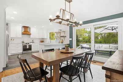 14 Garey Drive, Chappaqua, NY 10514 - Photo 2