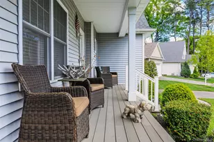 3 Clear Creek Ct, Huntington Station, NY 11746 - Photo 4