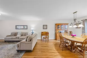 3 Clear Creek Ct, Huntington Station, NY 11746 - Photo 12