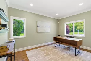 46 Hunting Hollow Ct, Dix Hills, NY 11746 - Photo 18