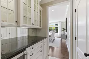 46 Hunting Hollow Ct, Dix Hills, NY 11746 - Photo 14