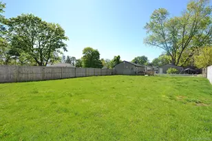 1616 Baldwin Blvd, Bay Shore, NY 11706 - Photo 16