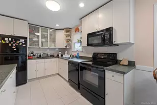 266 Bellmore Rd, East Meadow, NY 11554 - Photo 20