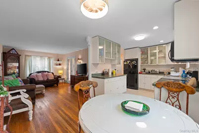 266 Bellmore Road, East Meadow, NY 11554 - Photo 14