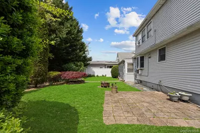 266 Bellmore Road, East Meadow, NY 11554 - Photo 42