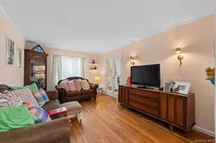 266 Bellmore Rd, East Meadow, NY 11554 - Photo 16