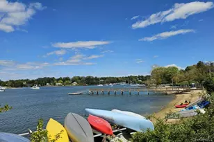 10 McKenzie St, Huntington, NY 11743 - Photo 42
