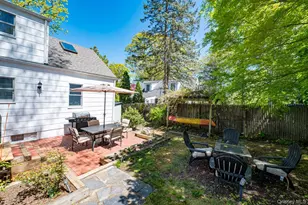 10 McKenzie St, Huntington, NY 11743 - Photo 28