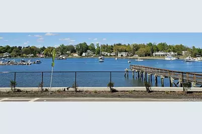 10 McKenzie Street, Huntington, NY 11743 - Photo 40
