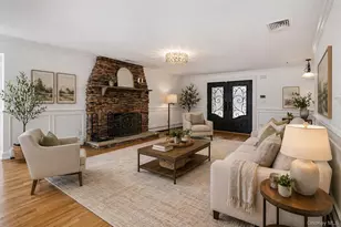 7 Waterview Ave, Massapequa, NY 11758 - Photo 4