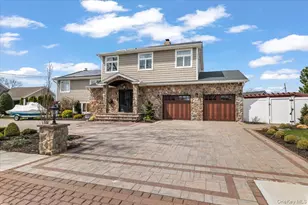 7 Waterview Ave, Massapequa, NY 11758 - Photo 2