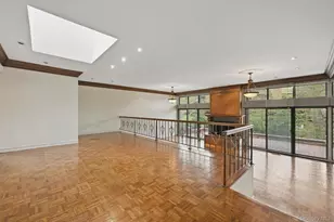 25 Chestnut Hill, Roslyn, NY 11576 - Photo 10