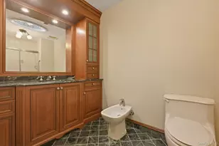25 Chestnut Hill, Roslyn, NY 11576 - Photo 26