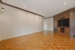 25 Chestnut Hill, Roslyn, NY 11576 - Photo 18