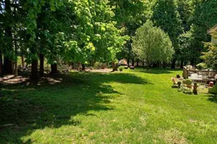 92 Scotland Hill Rd, Chestnut Ridge, NY 10977 - Photo 6