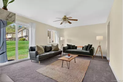 11 Squires Gate #unit B, Poughkeepsie, NY 12603 - Photo 8