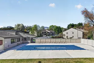 11 Squires Gate, Poughkeepsie, NY 12603 - Photo 40