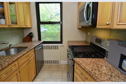 40 Rockledge Road #2A, Hartsdale, NY 10530 - Photo 6