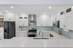 2064 Atlantic Blvd, Atlantic Beach, NY 11509 - Photo 6