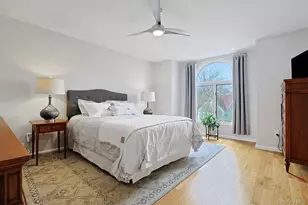 1502 Regent Dr, Mount Kisco, NY 10549 - Photo 12
