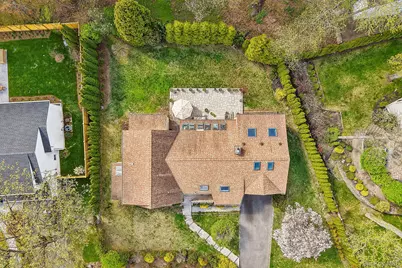 130 Wood Hollow Lane, New Rochelle, NY 10804 - Photo 38