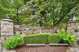 422 Highridge Ct, Peekskill, NY 10566 - Photo 32