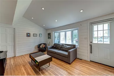 6 Longview Drive, East Quogue, NY 11942 - Photo 2