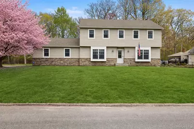 7 Midfield Street, Stony Brook, NY 11790 - Photo 1
