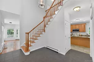 433 Barrett Hill Rd, Mahopac, NY 10541 - Photo 10