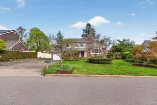 9 Eldridge Pl, Glen Cove, NY 11542 - Photo 4