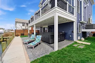 909 S 5th St, Lindenhurst, NY 11757 - Photo 42