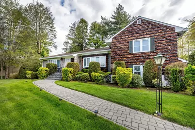 7 Carlton Lane, Rye Brook, NY 10573 - Photo 2