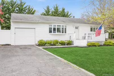 12 Long Street, Lake Grove, NY 11755 - Photo 2
