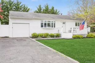 12 Long St, Lake Grove, NY 11755 - Photo 2