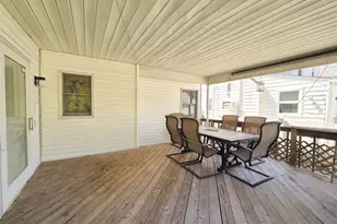 29 Tenafly Dr, New Hyde Park, NY 11040 - Photo 20